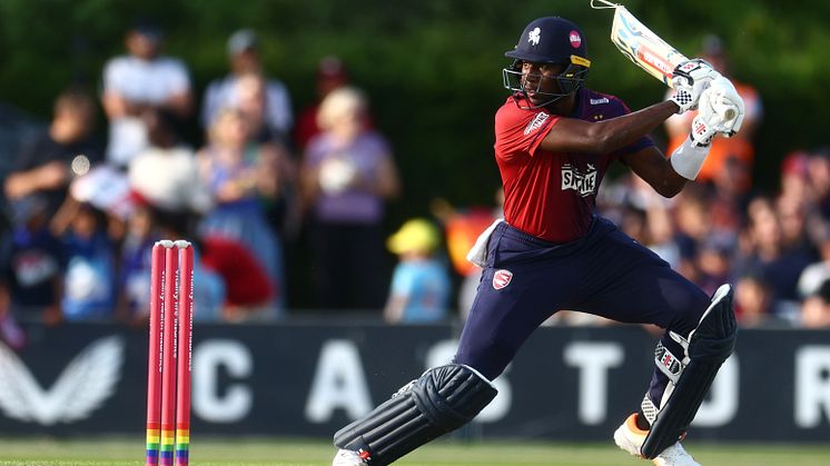 Tawanda Muyeye in Vitality Blast. CREDIT: ECB/Getty