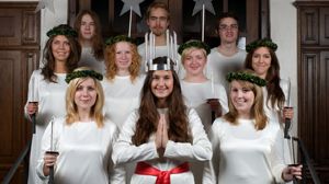 Anette Axmacher får glädjande besök av Malmös Lucia