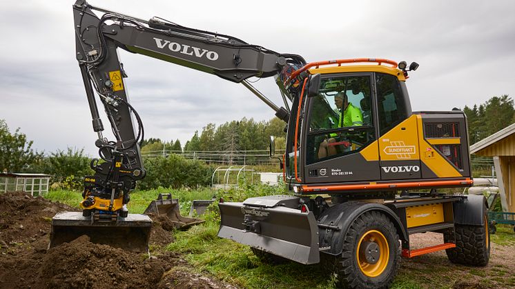 Volvo EWR150E i arbete hos Holgerssons Maskinhållning