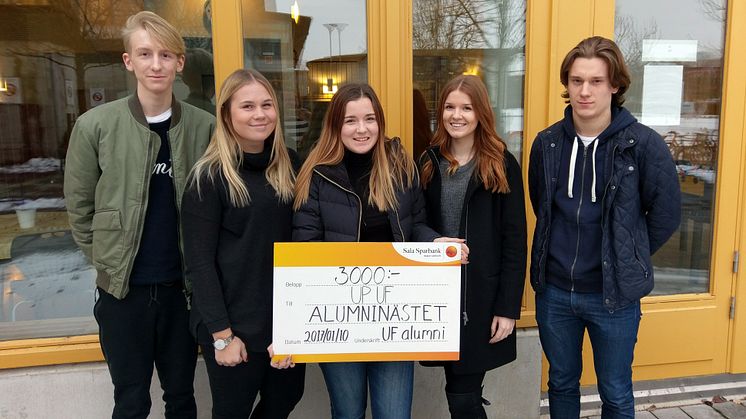Up UF vann första pris i Alumninästet