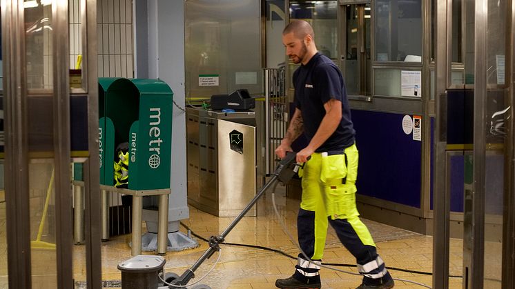 Storstädning vid slussen