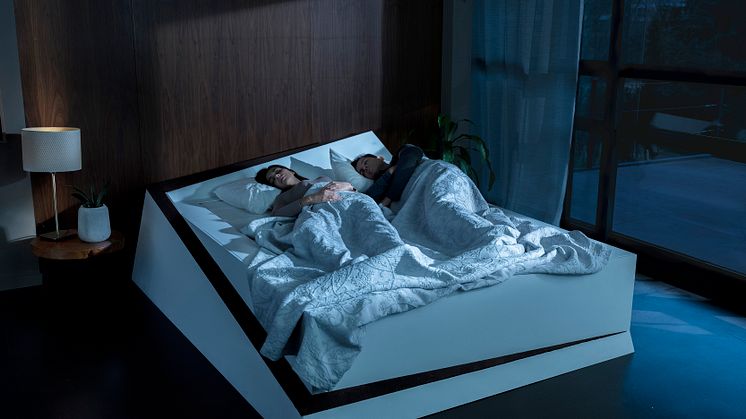 Her er sengen som løser problemet med en urolig partner