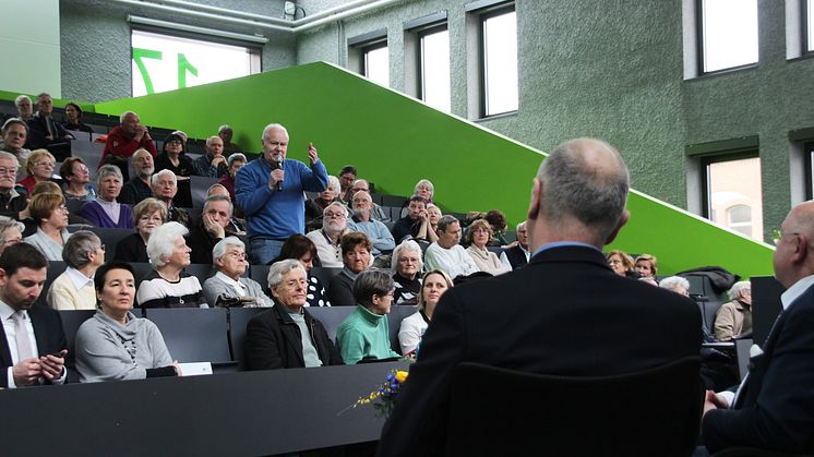 Ministerpräsident Dr. Dietmar Woidke eröffnete das 24. Sommersemester des Seniorenseminars der TH Wildaue