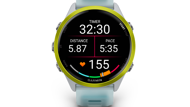 010-02971-01_03_Forerunner570_47mm_AmpTurquoise_HR_Front_0007_running_screen.png