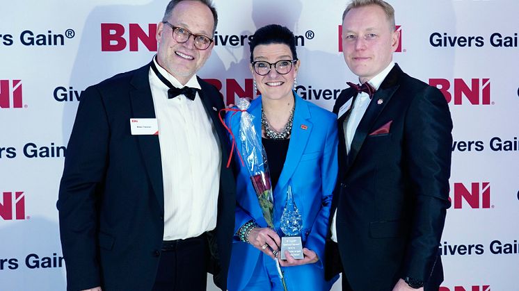 BNI Gaala 2023 Vuoden 2022 paras Liikekumppani Suvi Nurme