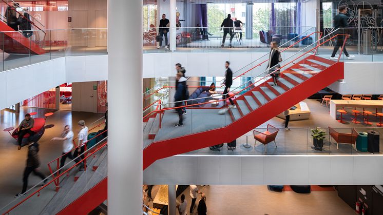 3Huset, öppet mellan våningsplanen