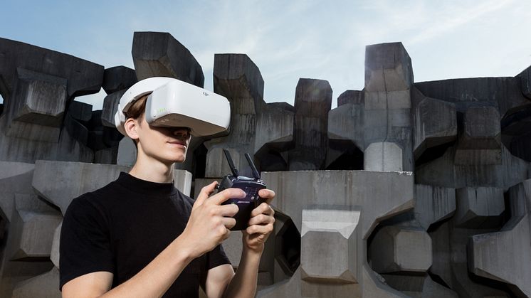 DJI Goggles RE (Racing Edition) 4
