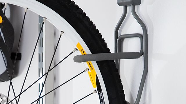DK_Leisure_Teaser_Storage_Vertical-bike-hook