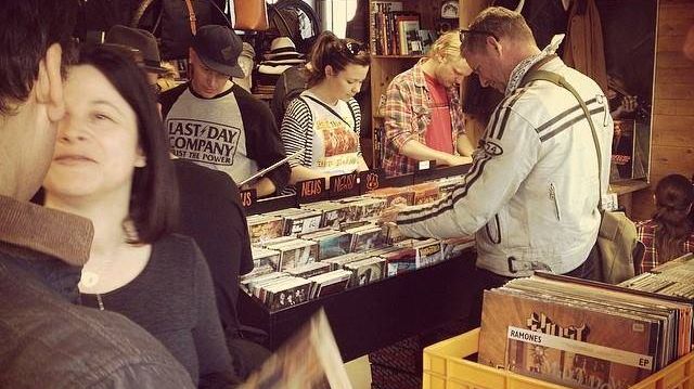 Skivbutiken lever när HepCat Store firar LPns högtid Record Store Day 