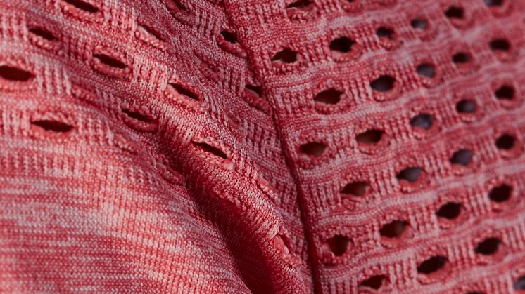 Core seamless tee, dam