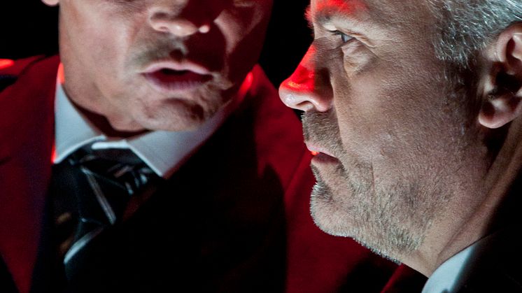 Ubåtsfrågan aktualiseras i ny pjäs om politikens villkor