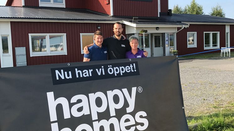Daniel, Per och Agnetha hälsar er välkomna!