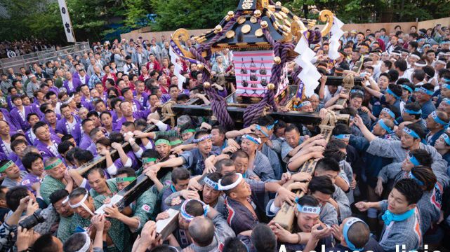 Full Calendar of Cultural Events Including Artistic Portable Shrines and Dramatic Horseback Archery. See Japan’s Traditional Culture up Close at Spring Festivals