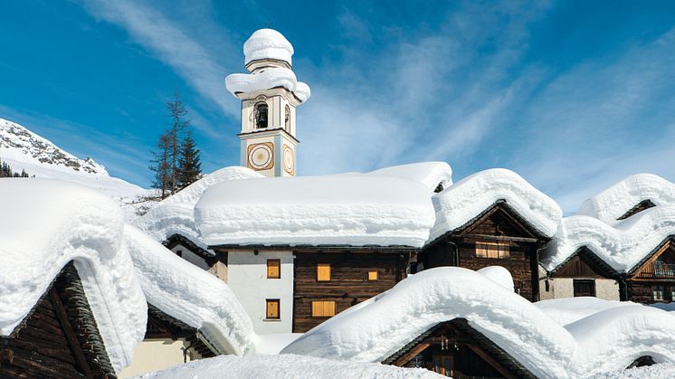 Bosco Gurin im Winter (c) Schweiz Tourismus / Roland Gerth