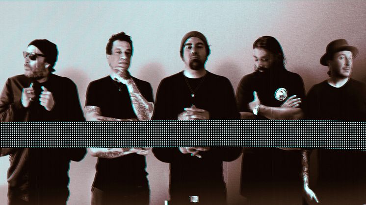 Deftones-Comp1-J.jpg