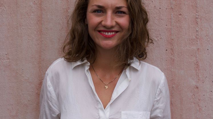 Lisa Book Taube
