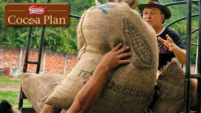 Ennätysmäärä vastuullisesti tuotettua kaakaota Nestlén Cocoa Plan –ohjelmalla