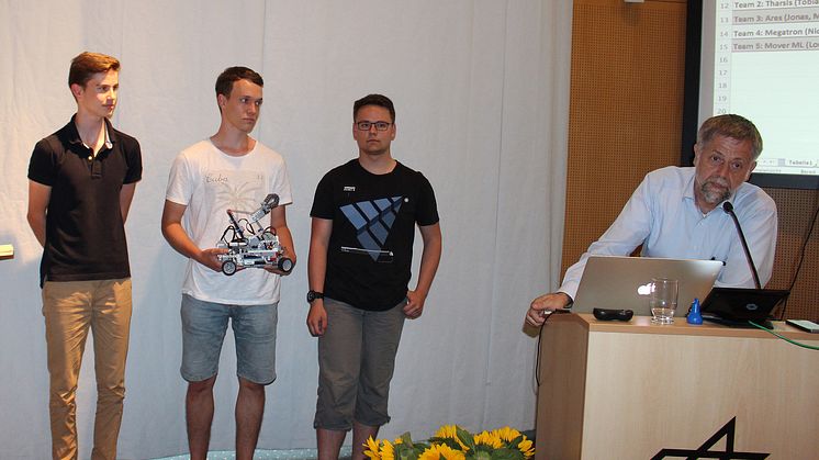 Abschluss der 4. Schüler-Ingenieur-Akademie RoboTool