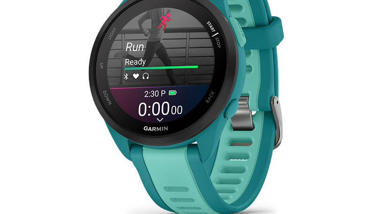 010-02863-32_02_Forerunner165_HR_aqua_front-left_0036_run_start_music_only