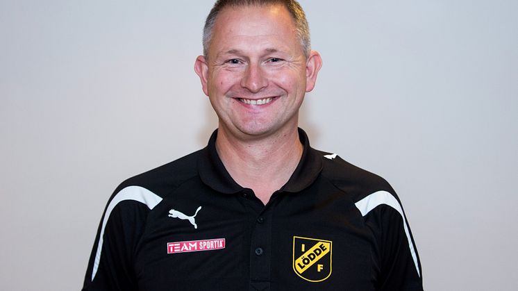 Stefan Brodin, Klas-Göran Nilsson, Jörgen Liljedahl  och Patrik Håkansson, IF Lödde,  får Woody Ungdomsledarstipendiet 2012 
