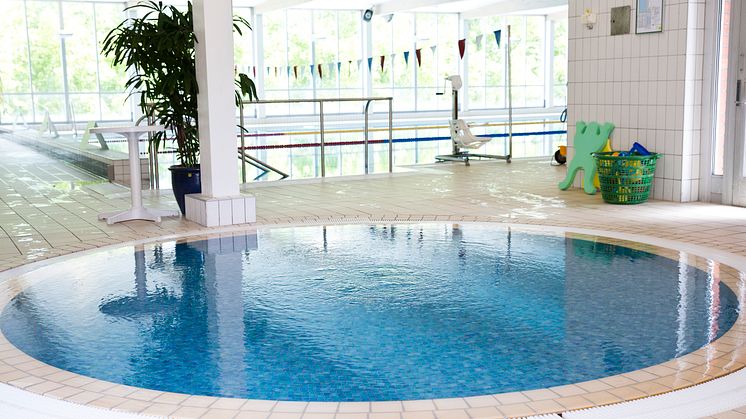 Nacka simhall