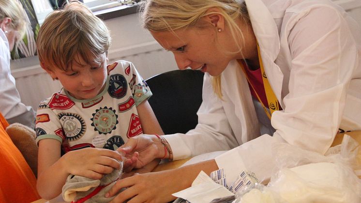 "Nalledoktorer" möter barn på Stornallesjukhuset den 3 november!