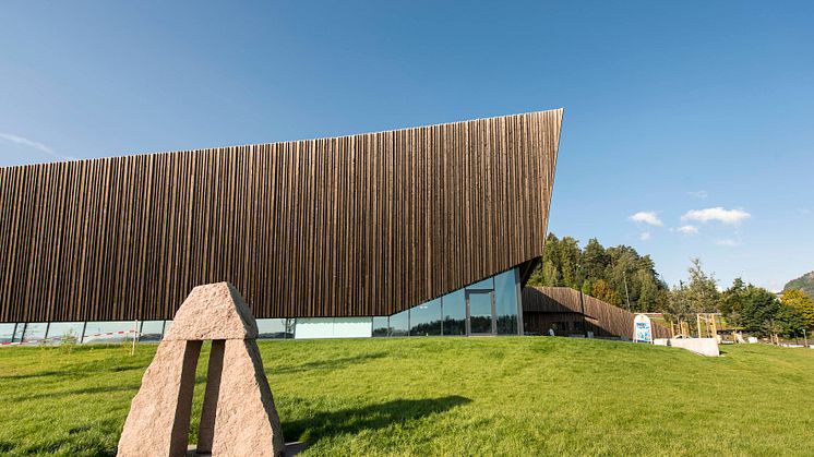 Holmen svømmehall1