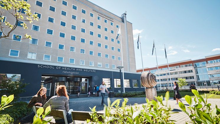 Kraftsamling för ny tandläkarutbildning