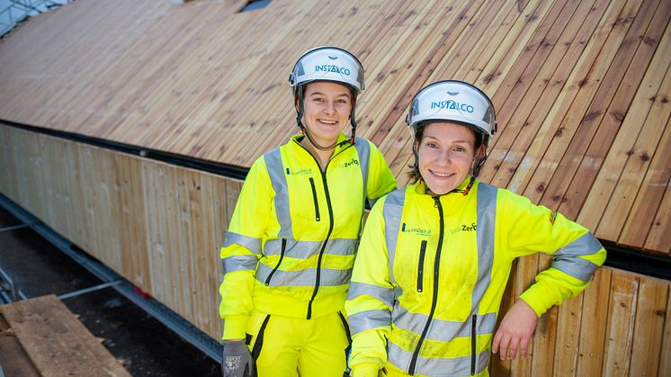 Kvinnligt bygglag skapar koldioxidneutralt hus