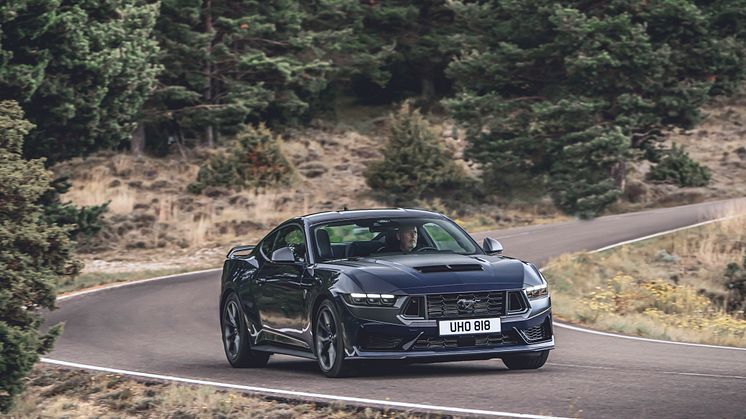 2024_FORD_MUSTANG_DARK-HORSE_4