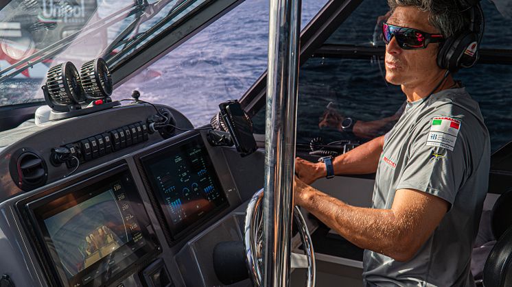 Garmin_Luna Rossa Prada Pirelli mit Garmin-Elektronik_Lifestyle 1 (c) Garmin Deutschland GmbH