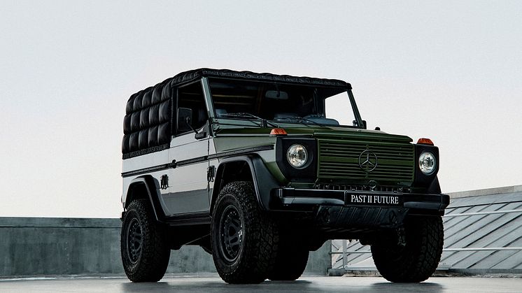 Konstverket Project G-Class Past II Future inspirerat av NIGO