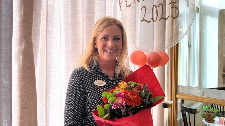 Anna-Linnéa "Nea" Olsson firades av kollegor för sin vinst av Pennsvärdet 2023