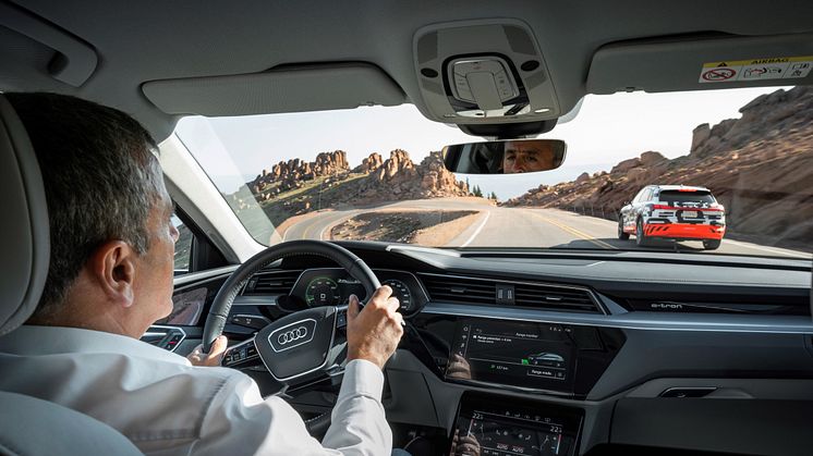 Audi e-tron prototype i rekuperationstest på Pikes Peak - interiør