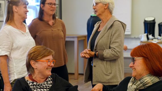Familjefokuserat förhållningssätt ger bättre stöd till barn som anhöriga
