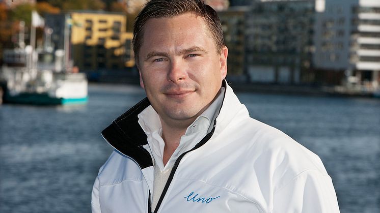 Andreas Johnsson, Uno Telefoni