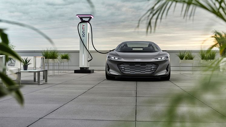 Audi grandsphere concept
