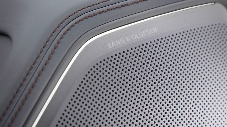 Audi A8 L - close up af Bang Olufsen højtaler