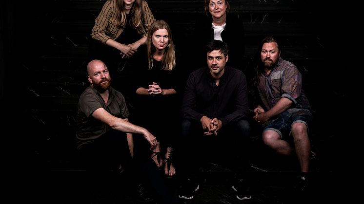 Den Nasjonale Jury 2018: Tom Stian Kosmo, Anders Kjellesvik, Marte Aas, Julie Lillelien Porter, Joar Nango og Anna Ihle.  