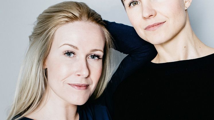 F.v. Rebekka Egeland og Carina Poulsen.