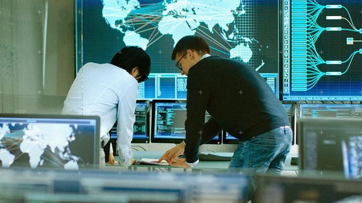 IT-säkerhetsansvariga känner sig isolerade och pressade, visar undersökning från Trend Micro 