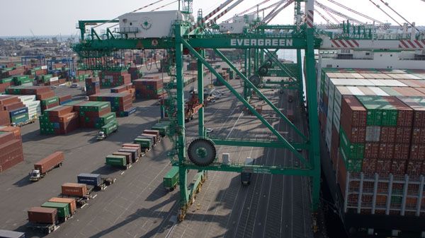 Cavotec wins shore power equipment orders at Port of Los Angeles