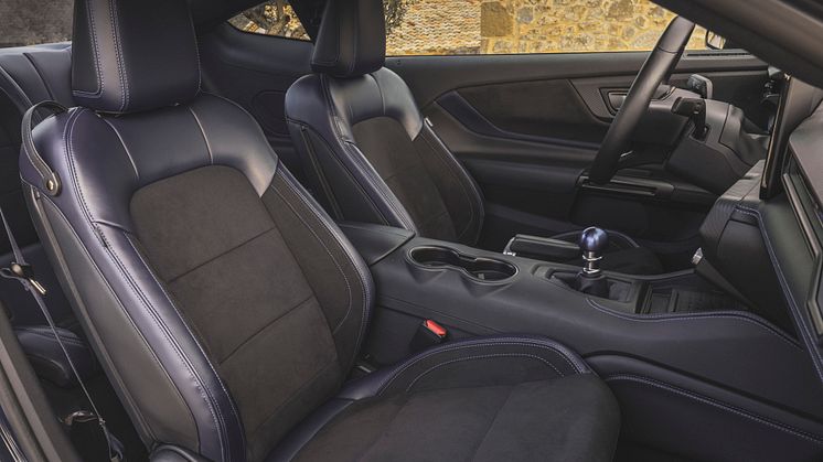 2024_FORD_MUSTANG_DARK-HORSE_7