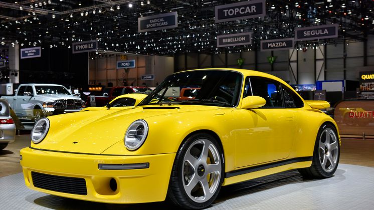 RUF CTR fikk enorm interesse under Geneve Motorshow i mars i år. Mikla Supercars har fått tak i et av totalt 30 eksemplarer  den svært eksklusive tyske superbilen.