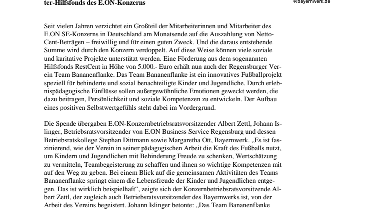 5.000 Euro für Regensburger Verein Team Bananenflanke