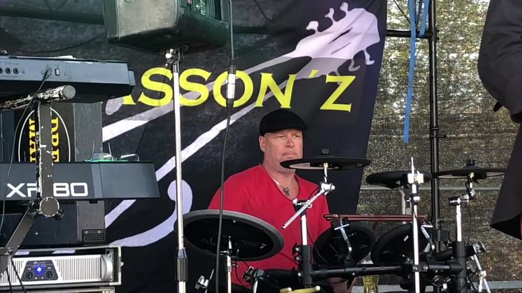  QTF personalpresentation: Falken – The Drummer