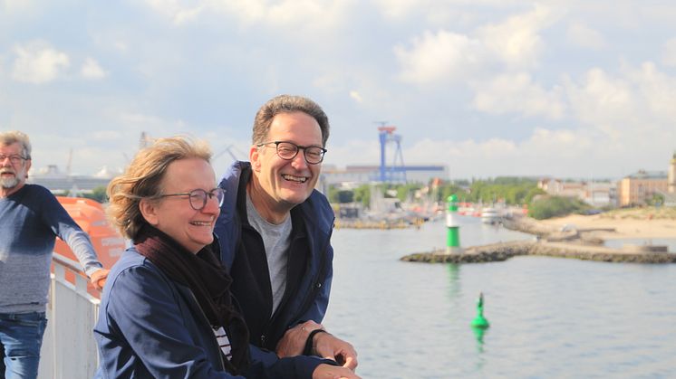 Paar aus Deutschland ergattert großartigen Ferienjob: Das Testen eines kostenlosen Urlaubs in Dänemark!