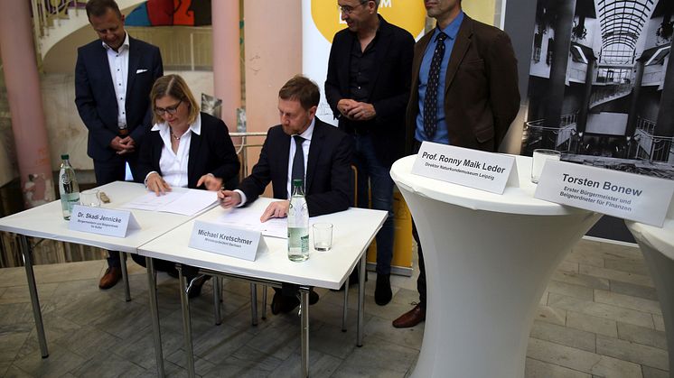 Naturkundemuseum Leipzig - Unterzeichnung der Absichtserklärung für die Förderung