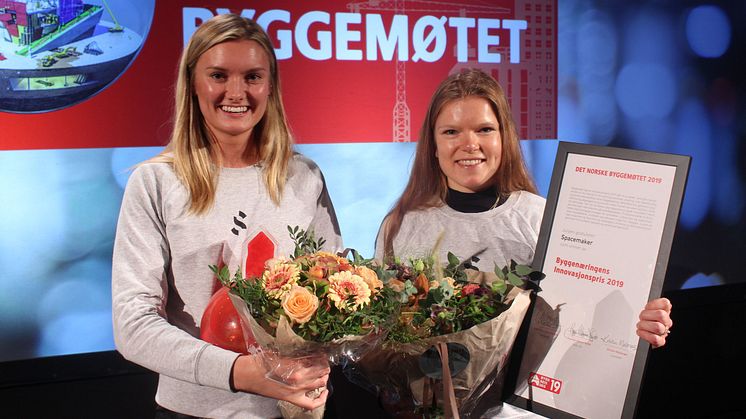 Foto: Endre Simonsen. Fra venstre, Helen Margrethe Bøhler og Anniken S. Hofsgaard fra Spacemaker.
