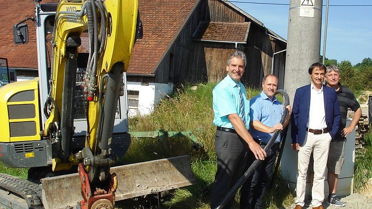 Ausbau der Versorgung mit Strom und Erdgas in Tittling